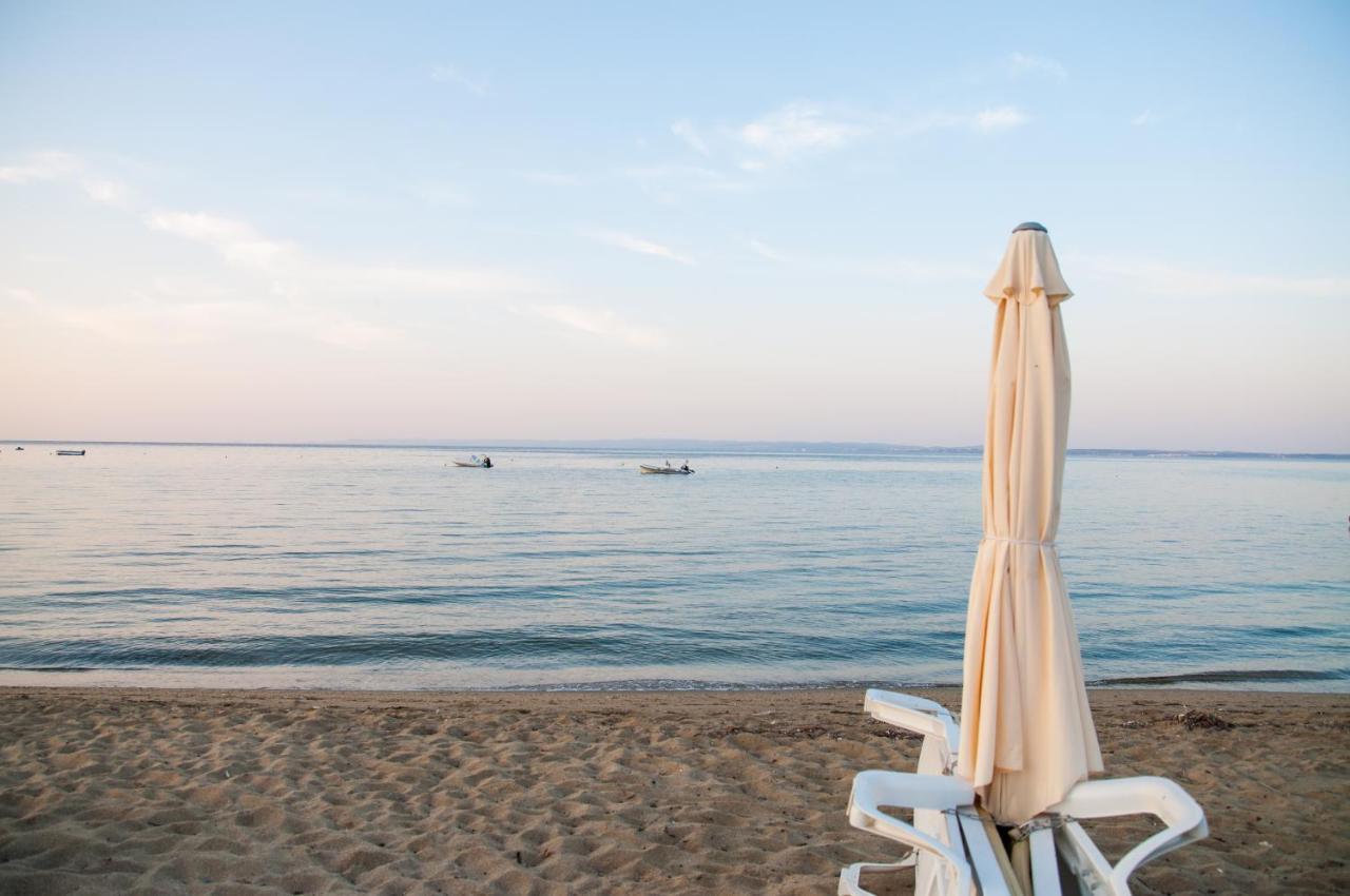 Alexger Gerakini Beach house view Exterior foto